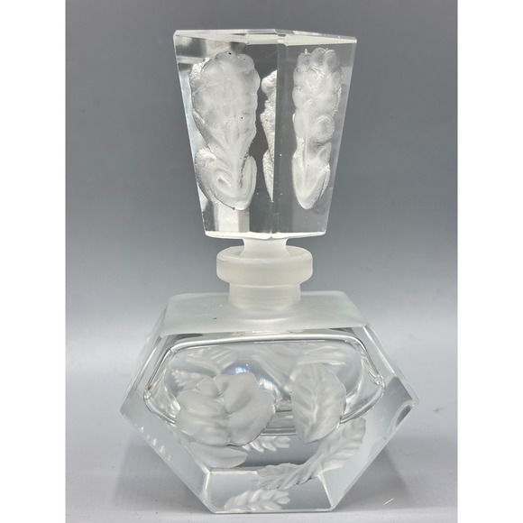 Other - Vintage Glass Perfume Bottle Frosted Floral Intaglio Hexagon Glass Stopper 4"